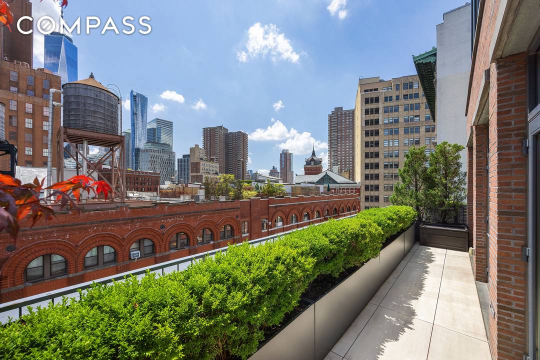 Top Three Floors at 15 Leonard Street Positioned atop one of Tribeca s most discreet full service condominiums, this five bedroom penthouse spans approximately 4, 575 interior square feet across ...