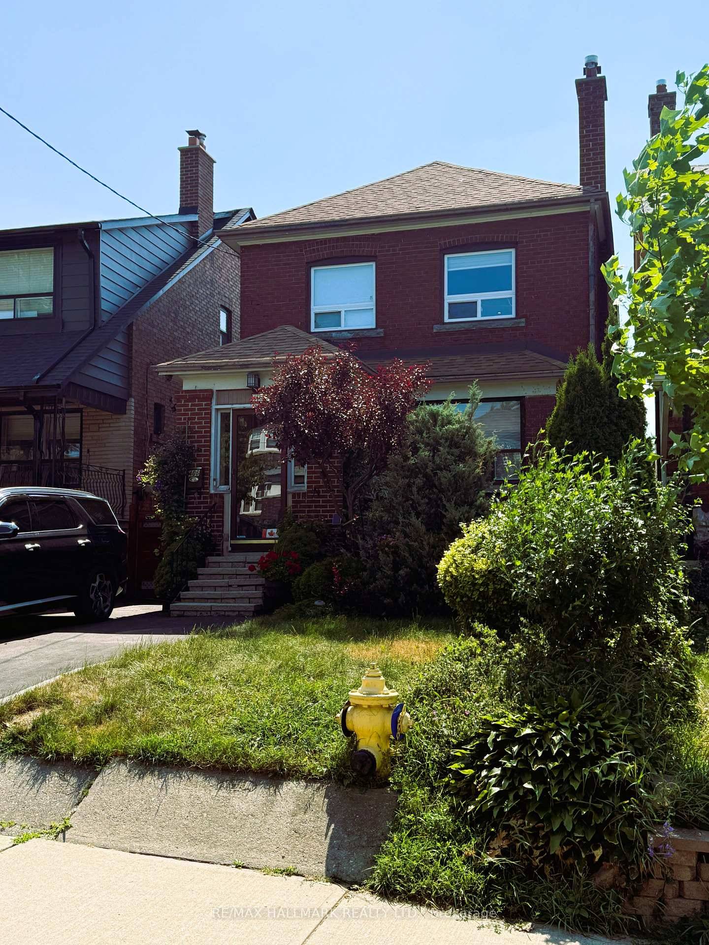 406 Lauder Ave, Toronto Incredible Opportunity in a Prime Location !