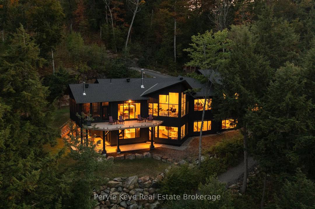 Luxury comes in many forms, but the most thoughtful designs don't compete w nature they showcase it.