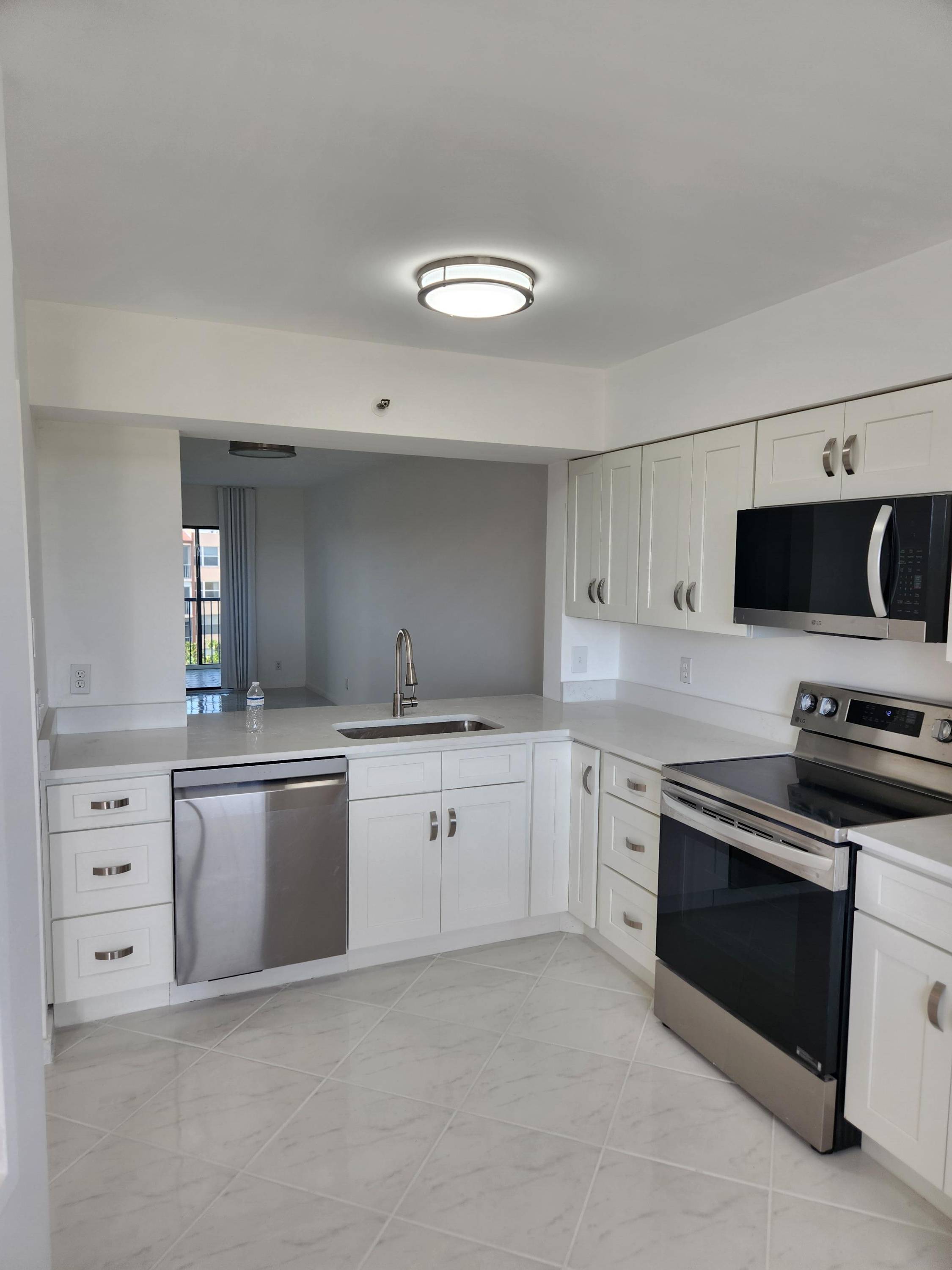 Modern oasis on the 7th floor with great views.