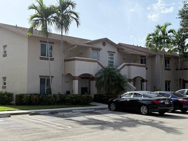 Experience a fantastic investment opportunity with this inviting 3 bedroom, 2 bathroom corner unit condo.