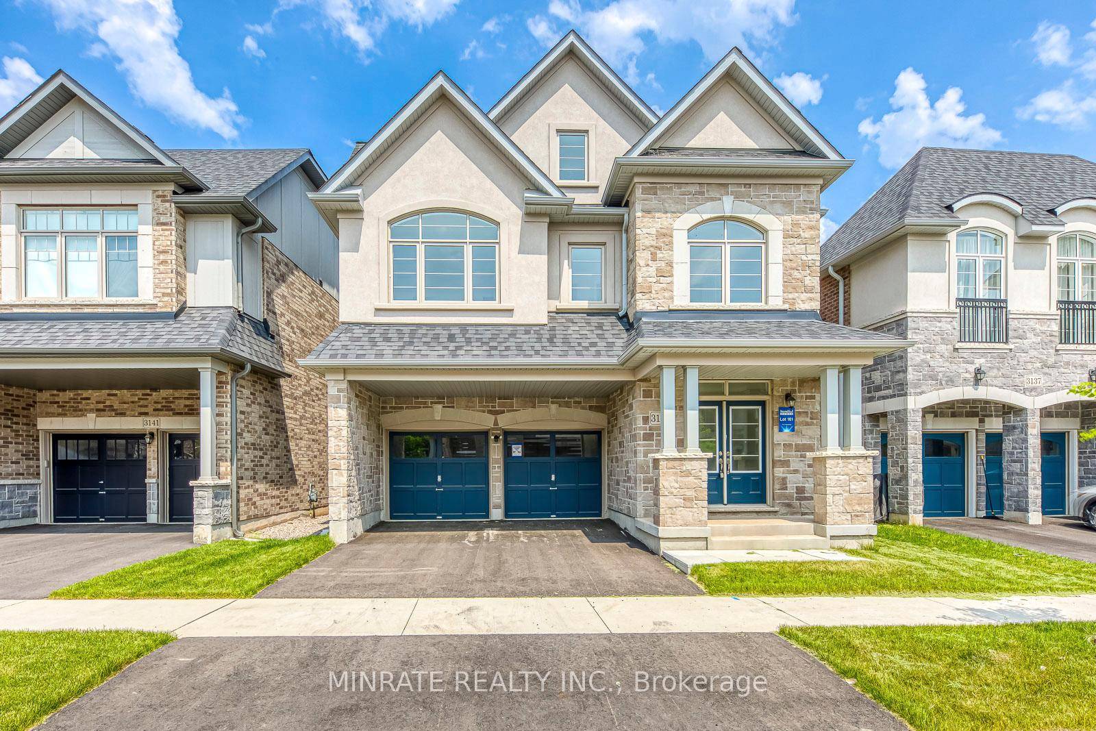 PREMIUM LOT ! ! Welcome to this never lived in Sundial built 5 bedroom detached home with 4016sqft.