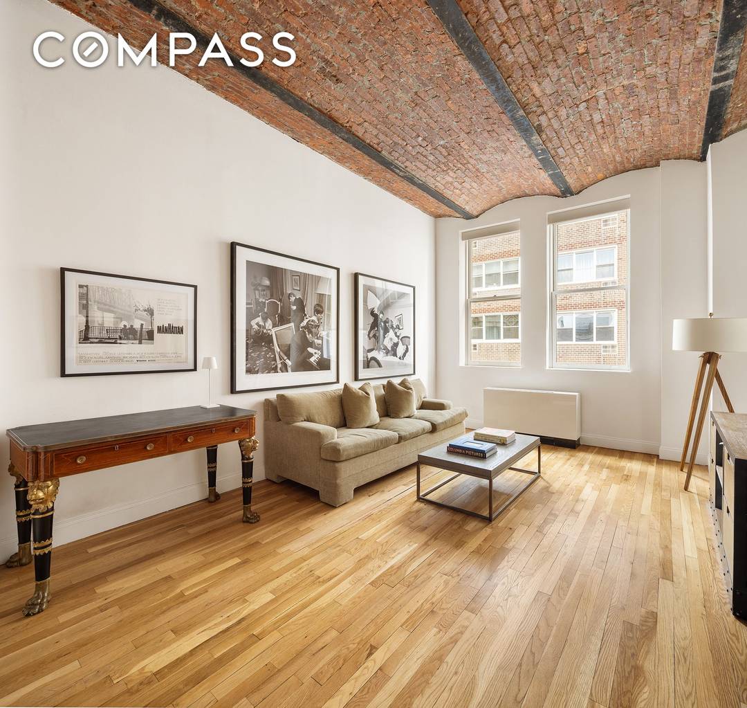 West Village 1BD with Scale, Character amp ; Modern Comfort Move right into this exceptional one bedroom home in the heart of the West Village, where historic charm meets modern ...