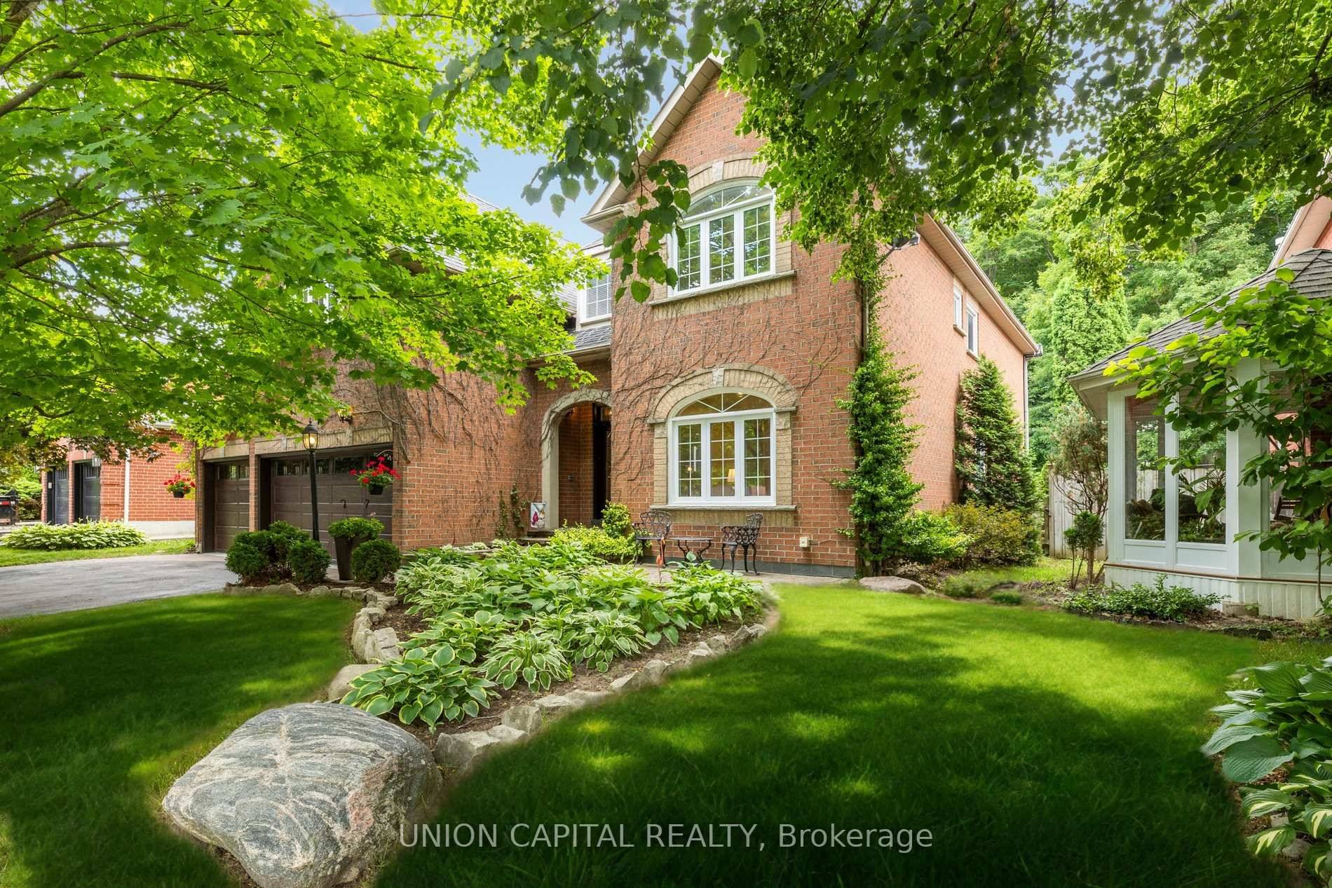 Experience Resort Style Living in Aurora Highlands This executive home sits on a premium 59.