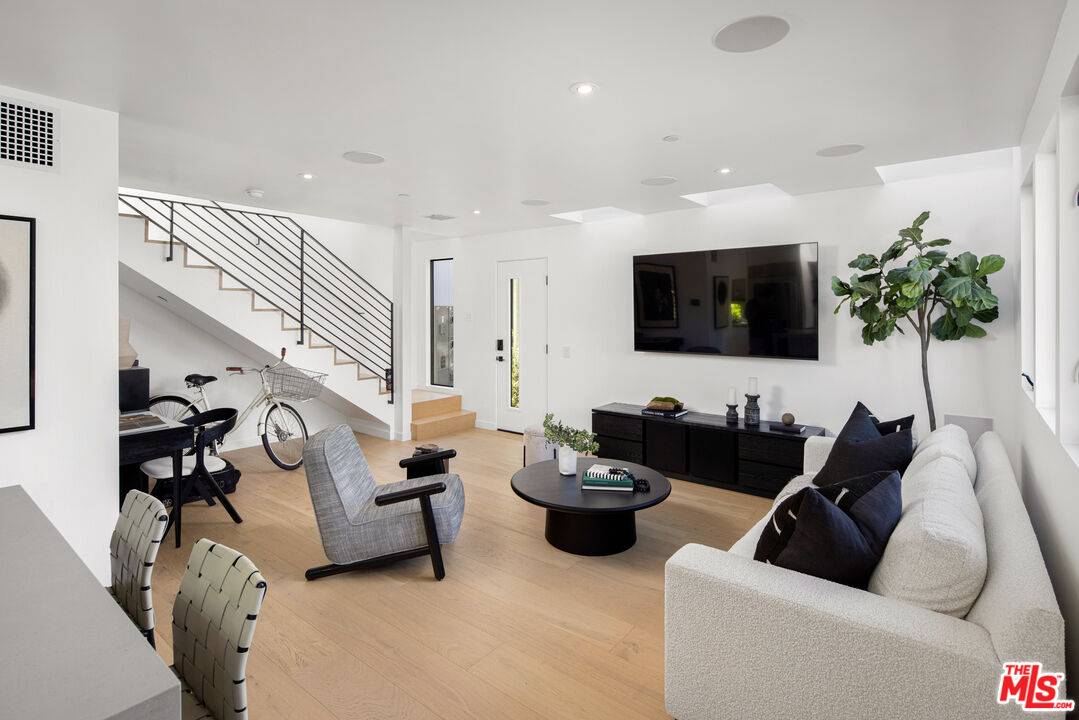 1805   Penmar Ave 1.0 Marina Del Rey LA