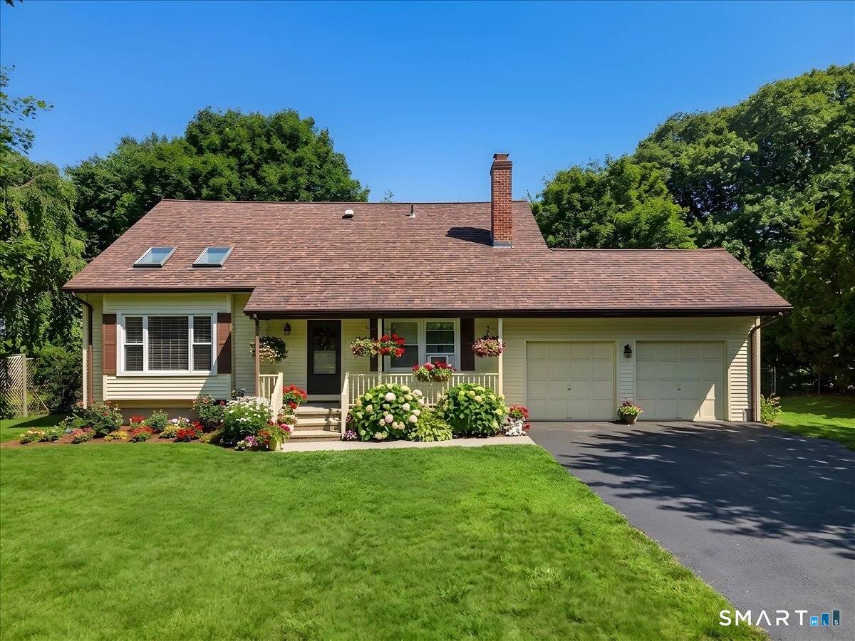 Experience the best of Mystic living in this beautifully updated Contemporary Cape, ideally located in a quiet cul de sac just minutes from downtown Mystic's renowned restaurants, boutique shopping, marinas, ...