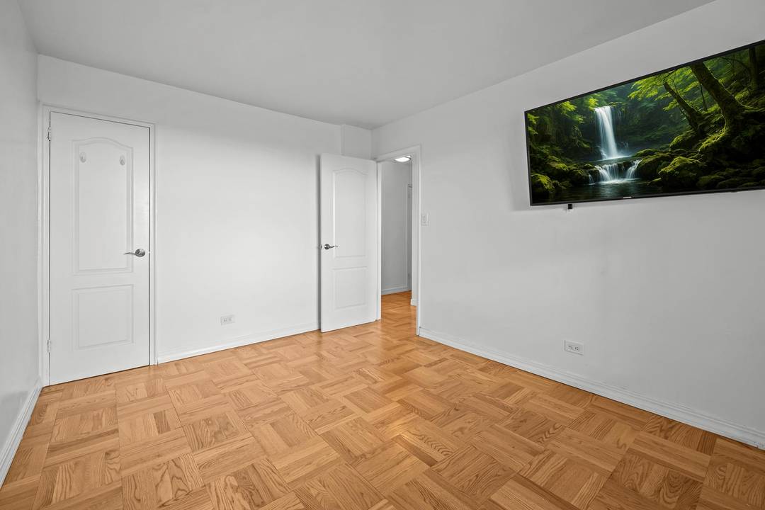 Bright and spacious 2 Bd.
