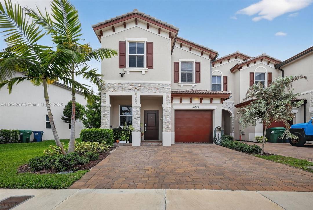 Turnkey Home ! Discover this exclusive premium townhouse in the newest Westview community the largest model in the complex, featuring 4 bedrooms and 3 bathrooms.