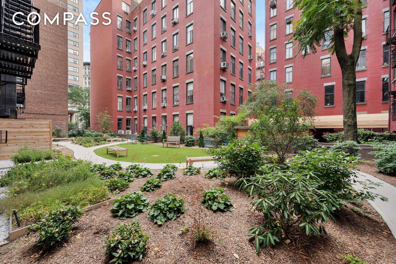 Peaceful Oasis in the Heart of Greenwich Village Apartment 3S is a sprawling, pin drop quiet one bedroom with four oversized closets and beautiful hardwood floors throughout.