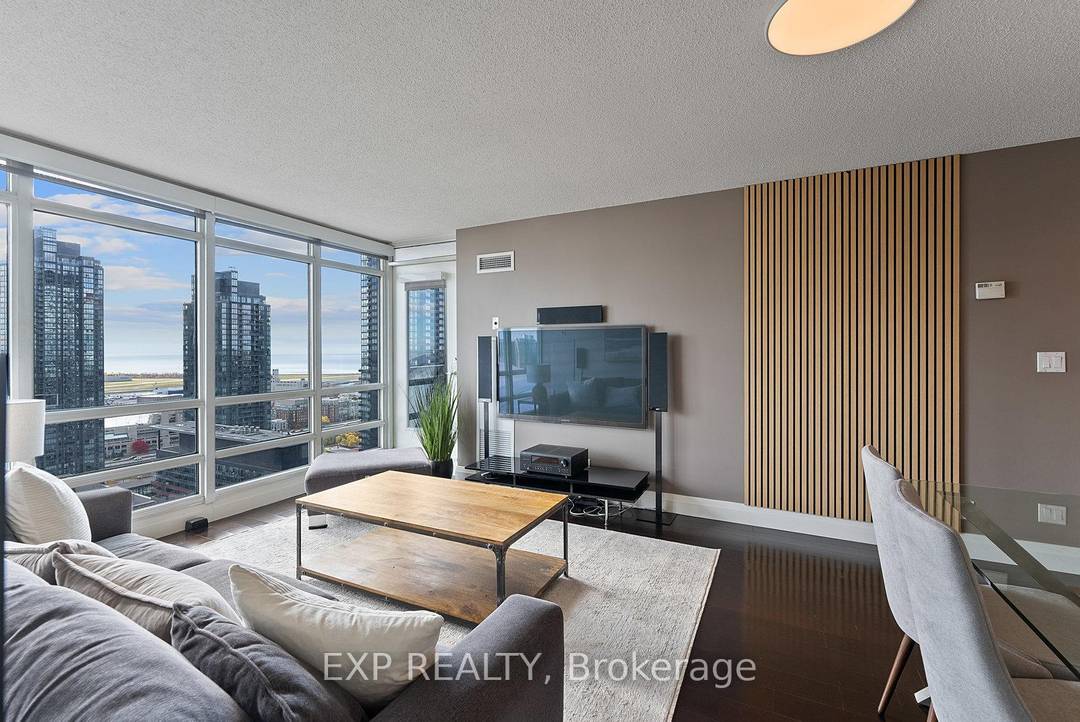 FURNISHED MID LONG Term Rental !