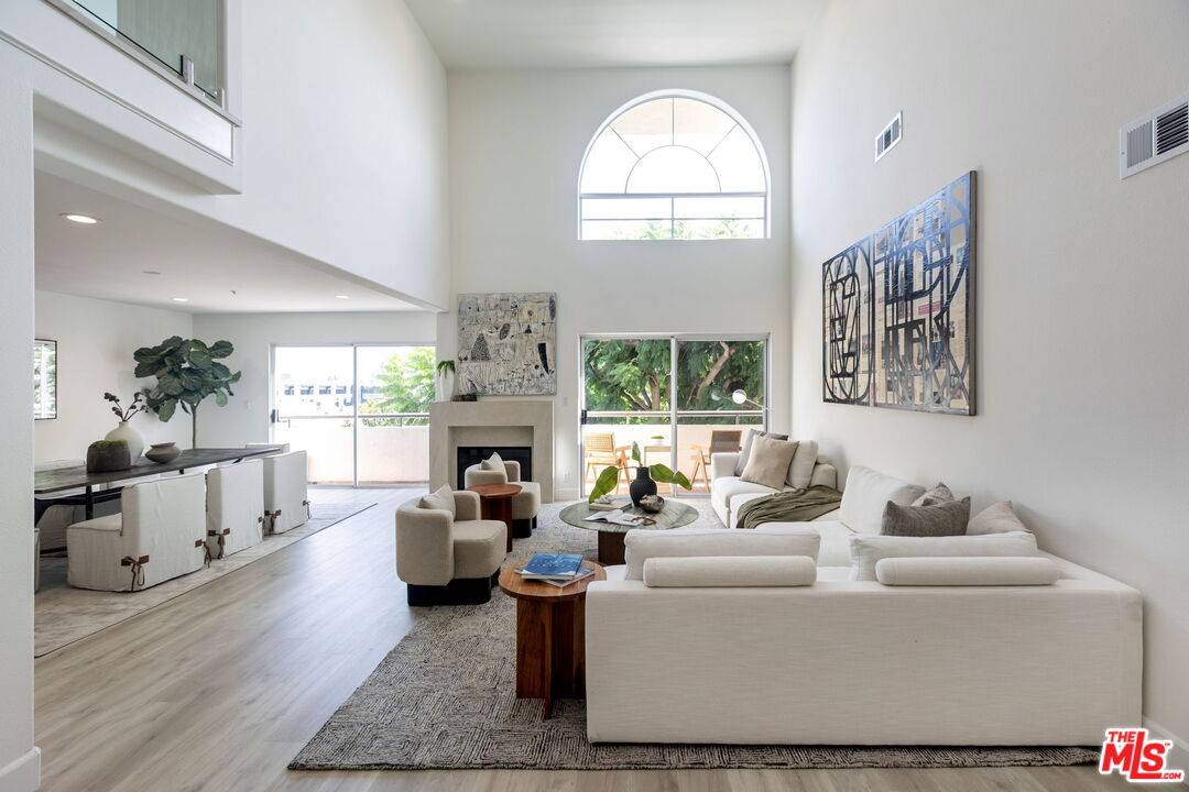1872 Midvale Ave 2BR Beverlywood La