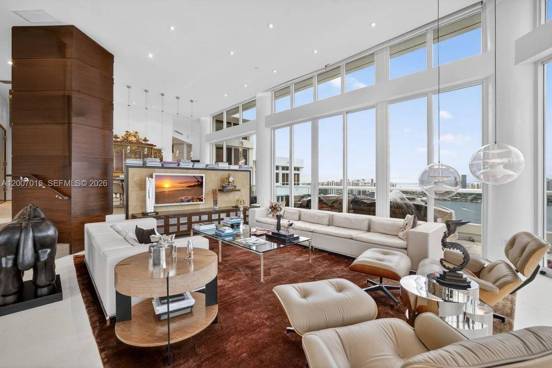 A TRUE WOW RESIDENCE IN THE SKY WILLIAMS ISLAND PENTHOUSE 1.