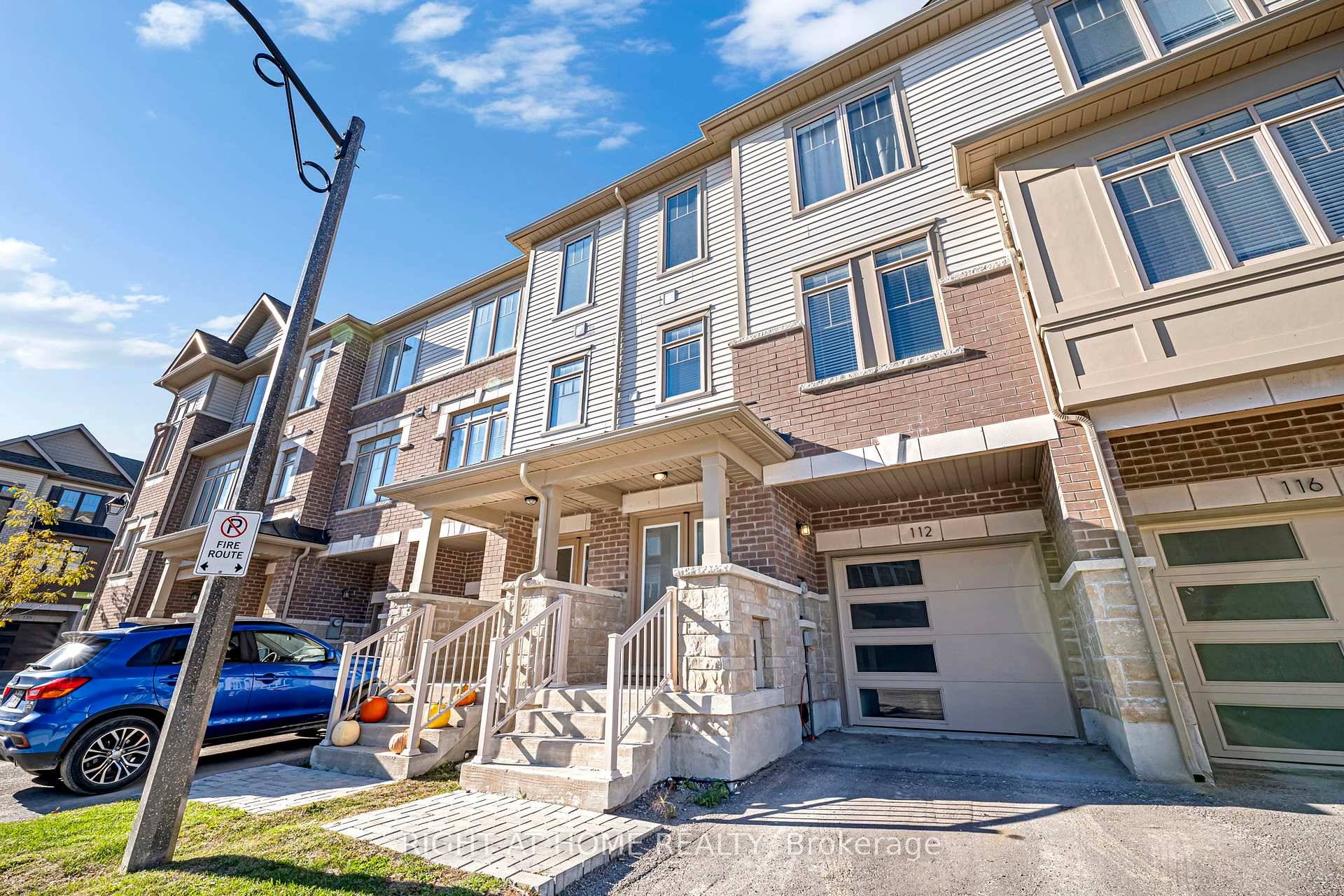 Modern design meets everyday comfort at 112 Bavin Street !