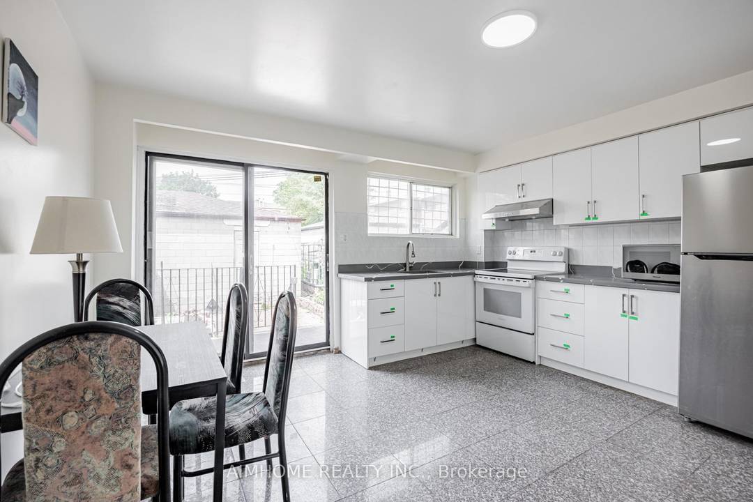 Great location with affordable price !