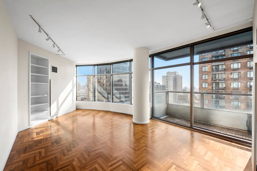 High Floor Corner 1BR with Private Terrace amp ; Panoramic City Views Welcome to Residence 28C at 250 East 54th Street a bright and expansive 788 square foot corner one ...