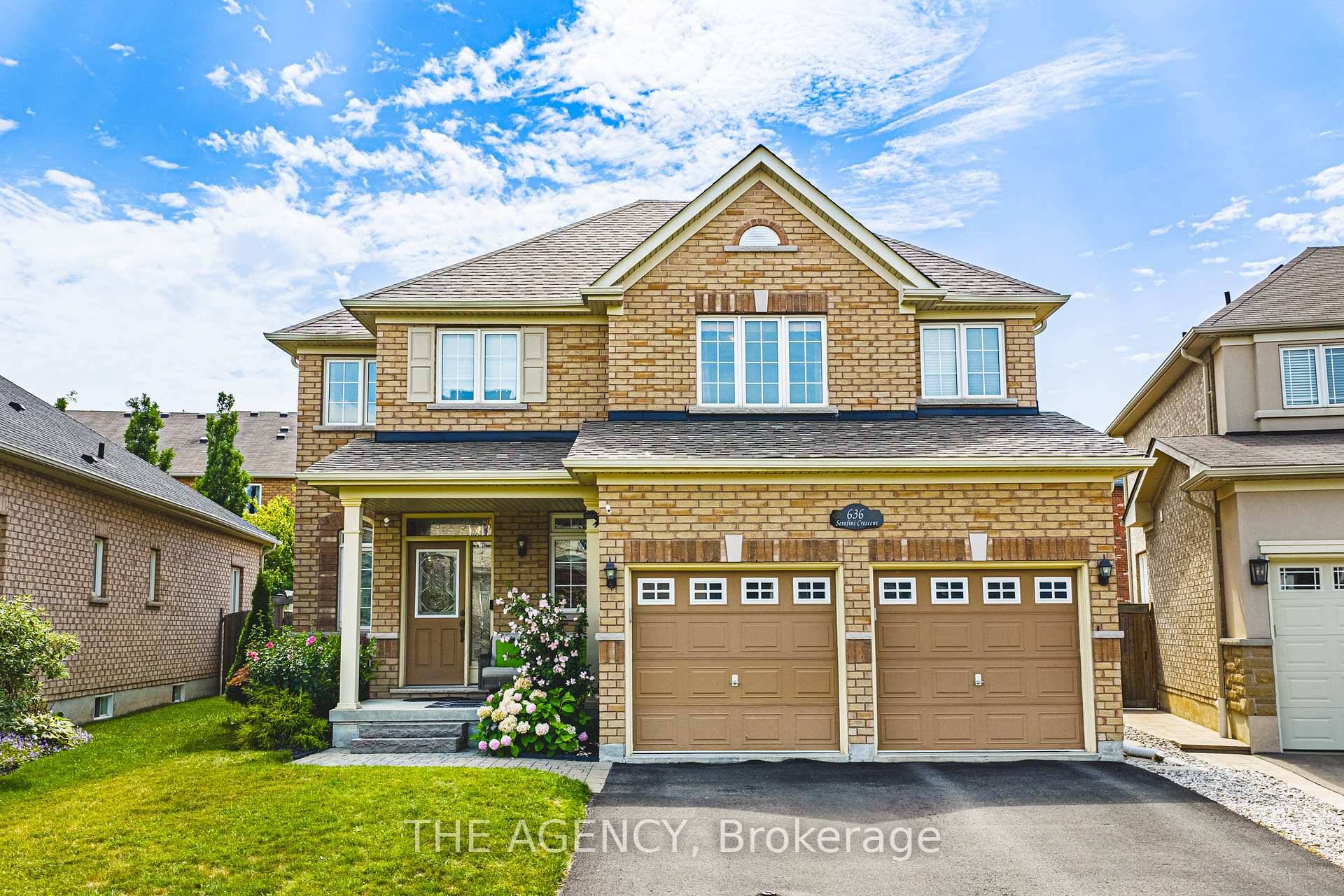 Beautifully appointed 4 bedroom family home tucked away on a quiet, highly sought after crescent in Milton !