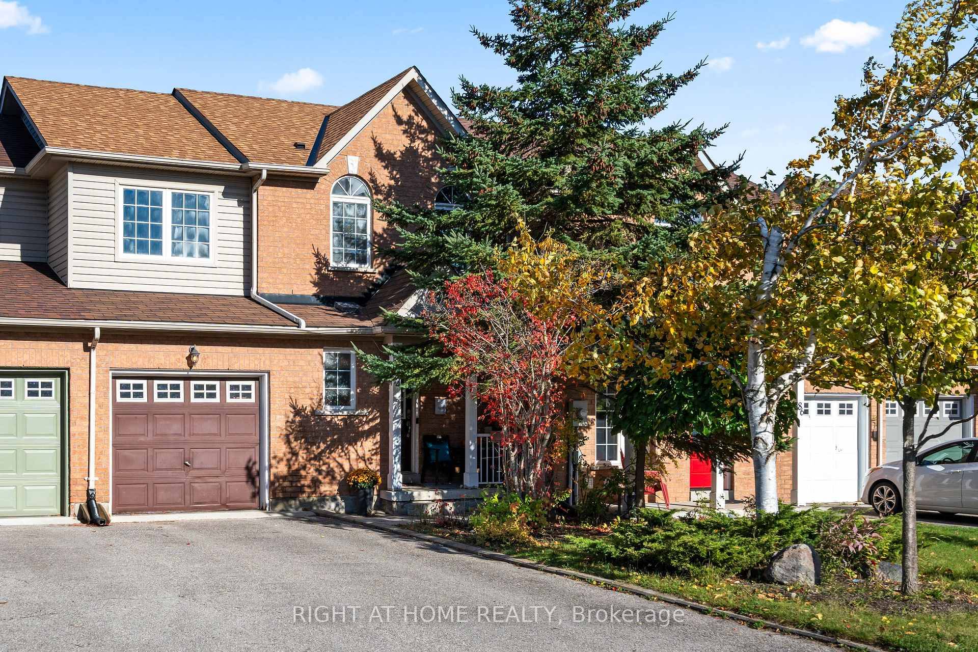 Welcome to 84 Trevino Circle, Barrie !
