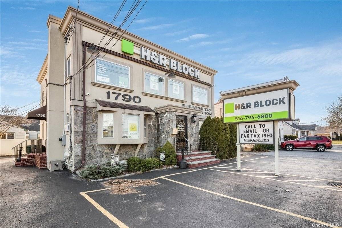 1790 Hempstead Turnpike is an ideal owner user investment building which features a beautiful office suite on the 2nd floor and six leasable or occupiable by owner executive offices below.