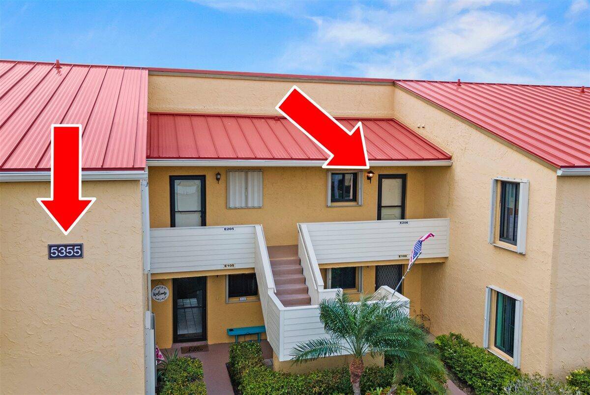 FULLY FURNISHED INCREDIBLE ''GOLF COURSE VIEW'' DESCRIBES THIS COMPLETE IMPACT WINDOW COMPLETE HURRICANE SHUTTER, ''55 PLUS'' 2 BED 2 BATH PLUS BONUS ROOM, BEAUTIFULLY UPDATED CONDO !