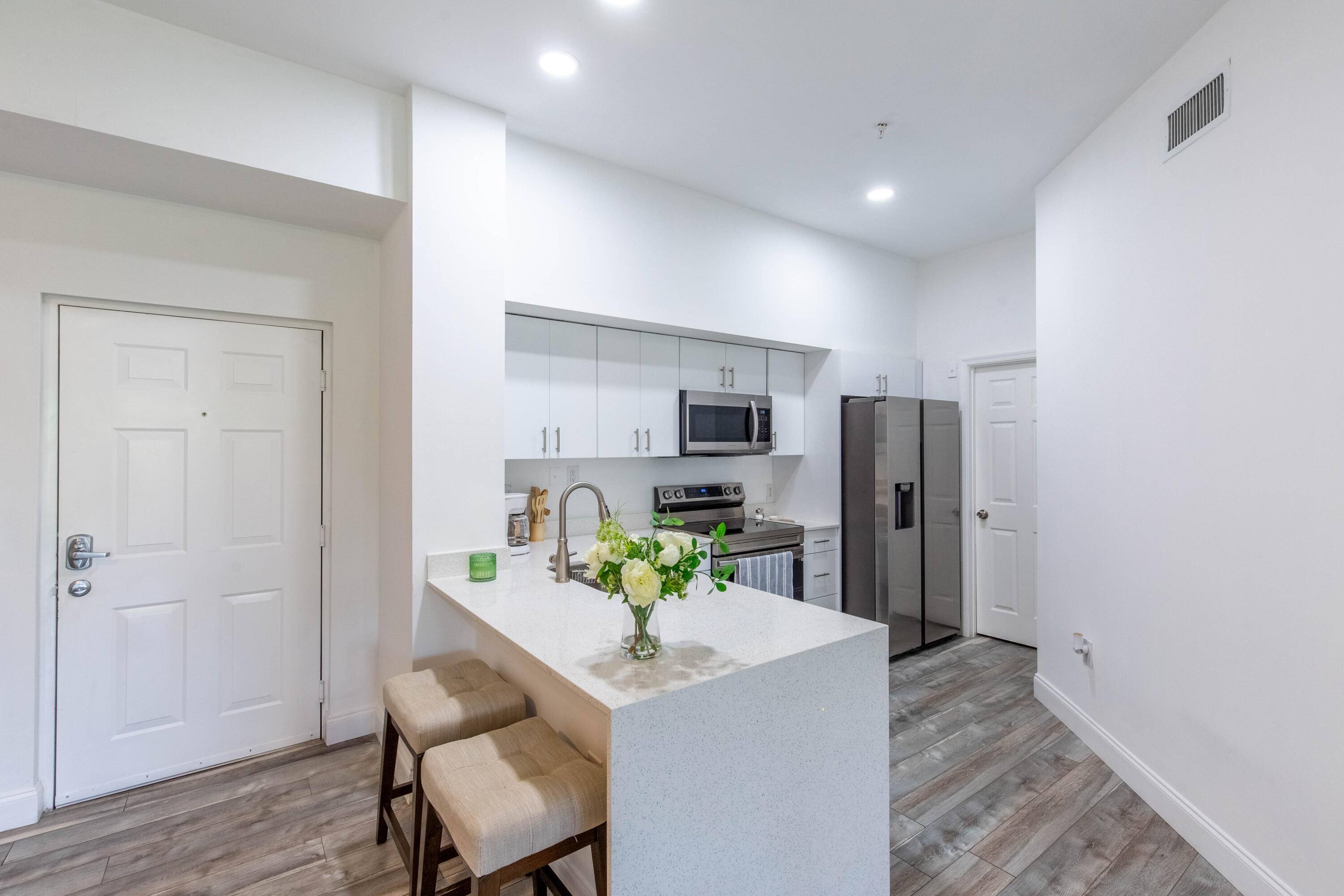 Beautiful decorated 2 bedrooms apartment.