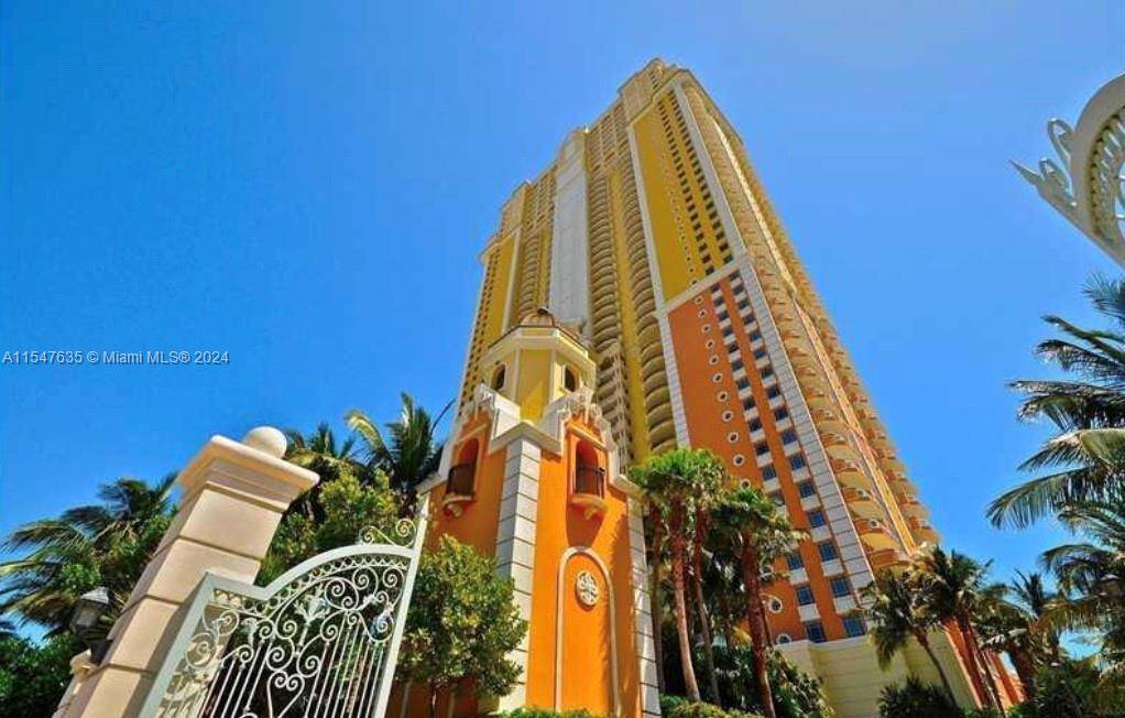 GREAT SPACIOUS CONDO IN PRESTIGIOUS ACQUALINA RESORT.