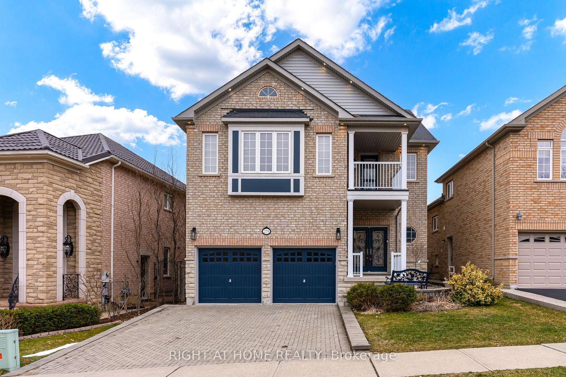 This stunning Remington built model home is located in one of Georgetown's most prestigious neighborhoods and offers over 4, 400 sq.