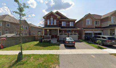 CLIENT REMARKS Welcome to this beautifully maintained basement apartment located in a detached home in the highly sought after Churchill Meadows community.