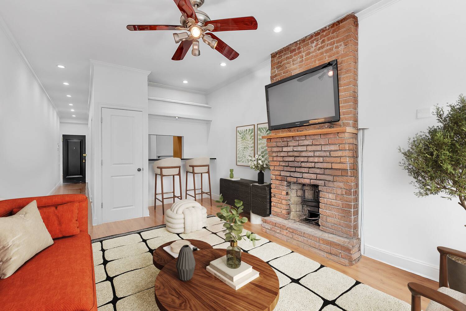 Chic amp ; Unique Pre War 1BR in Prime Chelsea, right by the High Line !