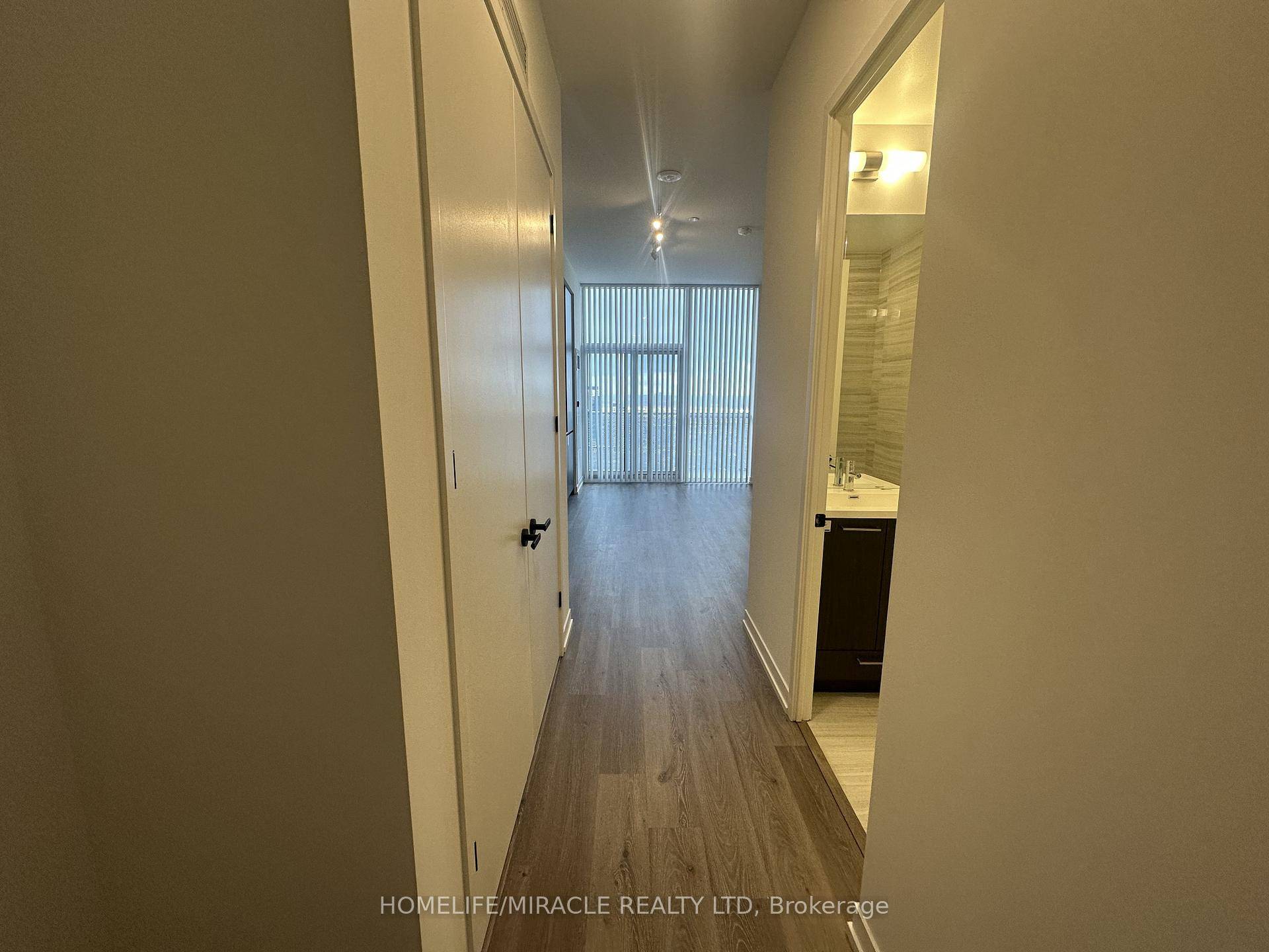 Excellent BRAND NEW never lived in Entire CONDO for LEASE.