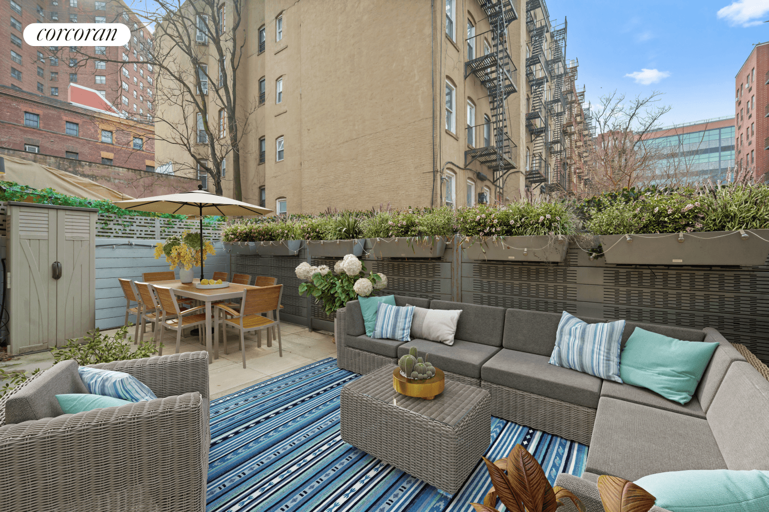 Modern 1BR Private Outdoor Space Low Carrying Costs Welcome to your oasis !