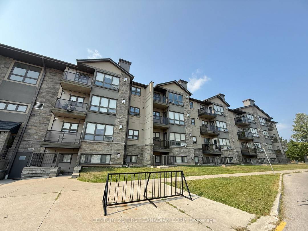 Located within walking distance to Western University and just steps from Masonville Mall, this well appointed unit offers both comfort and convenience.