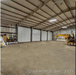 Spacious warehouse available for lease at this 8, 040 sq.