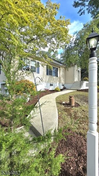 Looking for a home with room to grow ?
