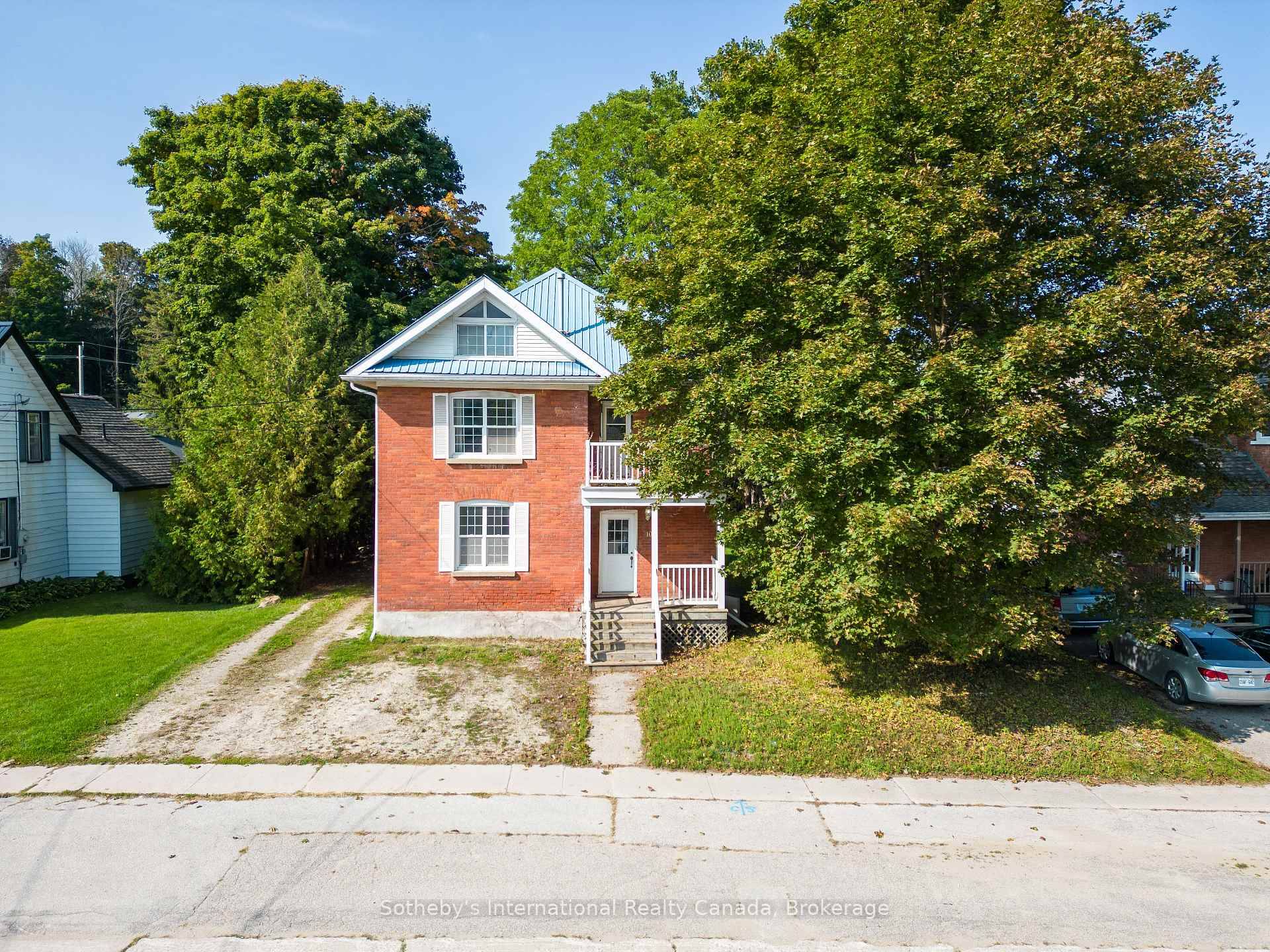 Duplex with Potential ! Approx.