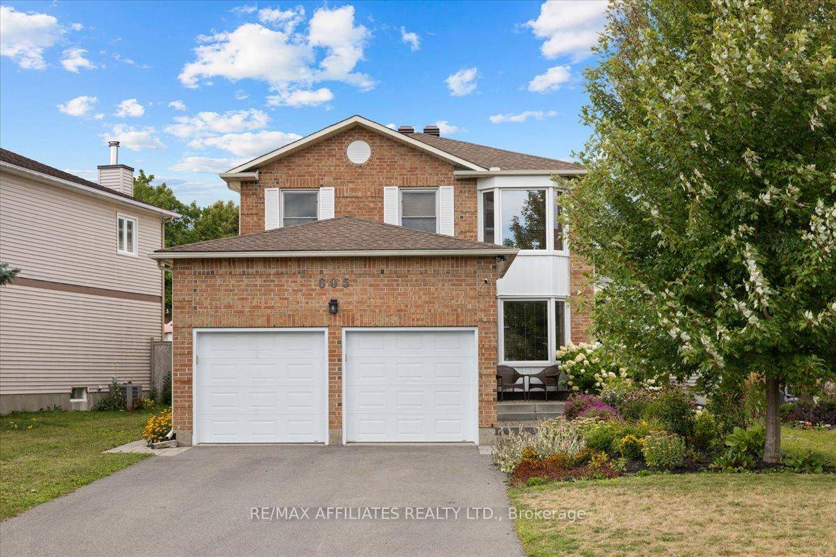 Pride of ownership shines throughout this beautifully maintained 4 bedrm home in the family oriented neighbourhood of Fallingbrook.