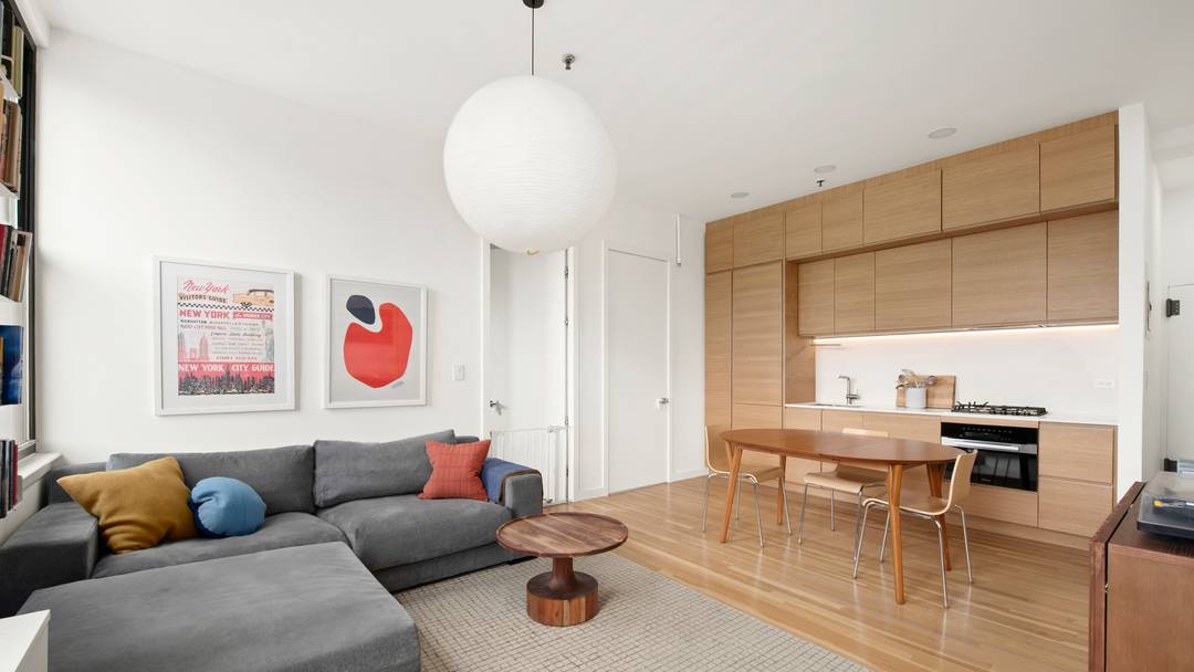 Welcome home to this beautifully renovated two bedroom, one bath residence in a full service elevator co op, ideally positioned at the crossroads of Cobble Hill and Brooklyn Heights.