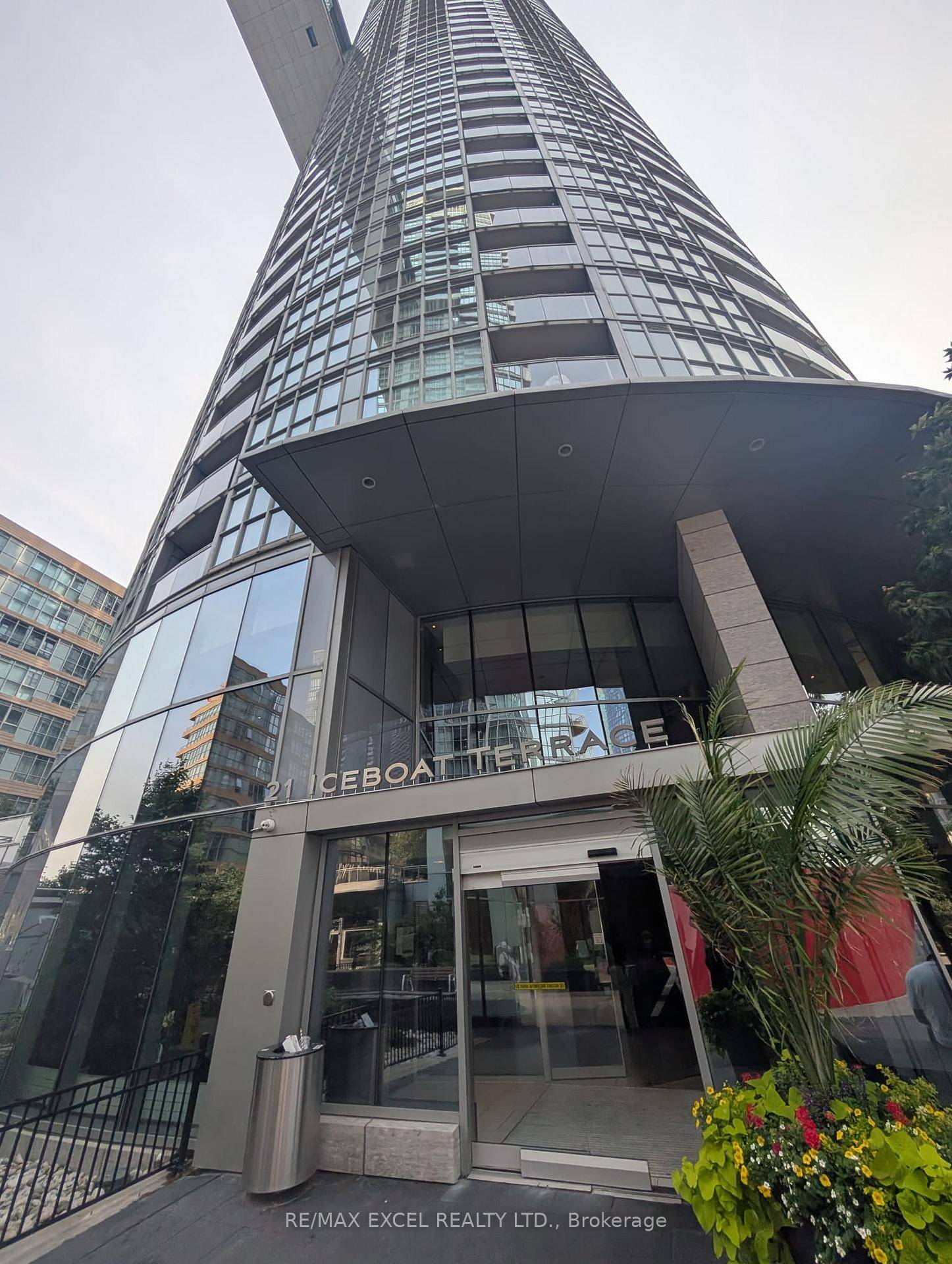 Southwest Facing Two Bedroom Two Bath Unit with Breathtaking Lake Views in Prime Downtown Location.