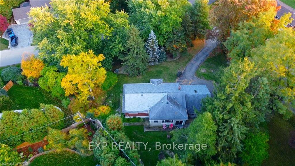 PRE APPROVED SEVERANCE. 120x117 LOT !