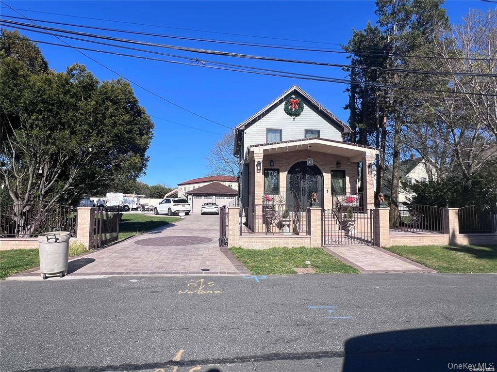 Whole House Rental, Fully Renovated, No Expense Spared, Legally Finished Basement w Full Bath, Private Driveway w huge backyard.