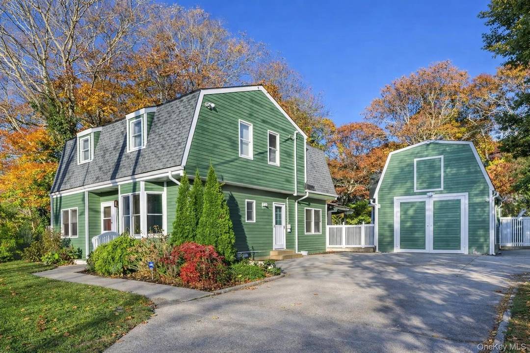 This incredibly spacious residence boasts 4 bedrooms and 2 full baths, including an oversized bedroom that leads to a private balcony.