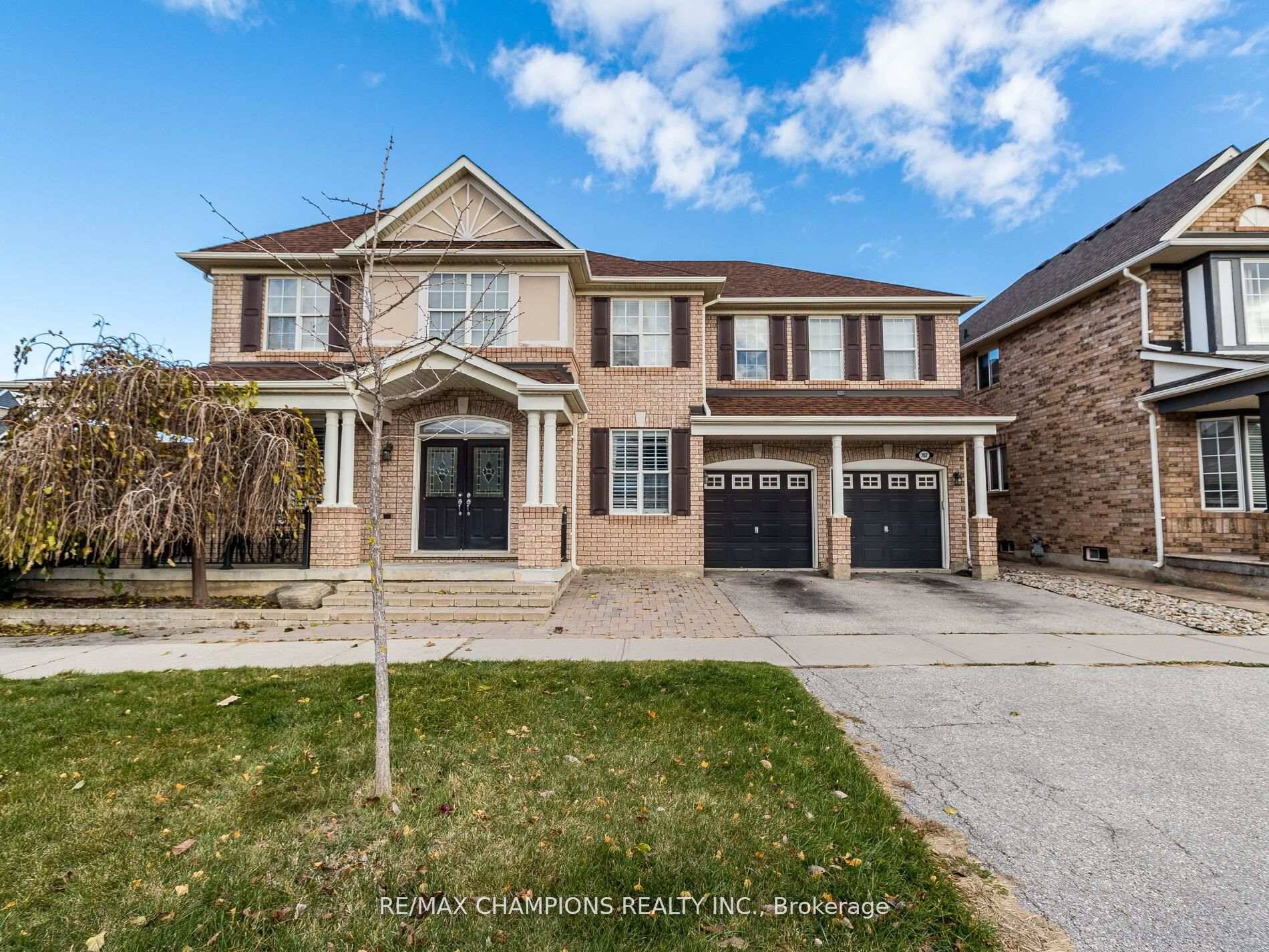 If You Want To Live In One Of Milton's Premier Neighborhoods, This Is Your Chance !