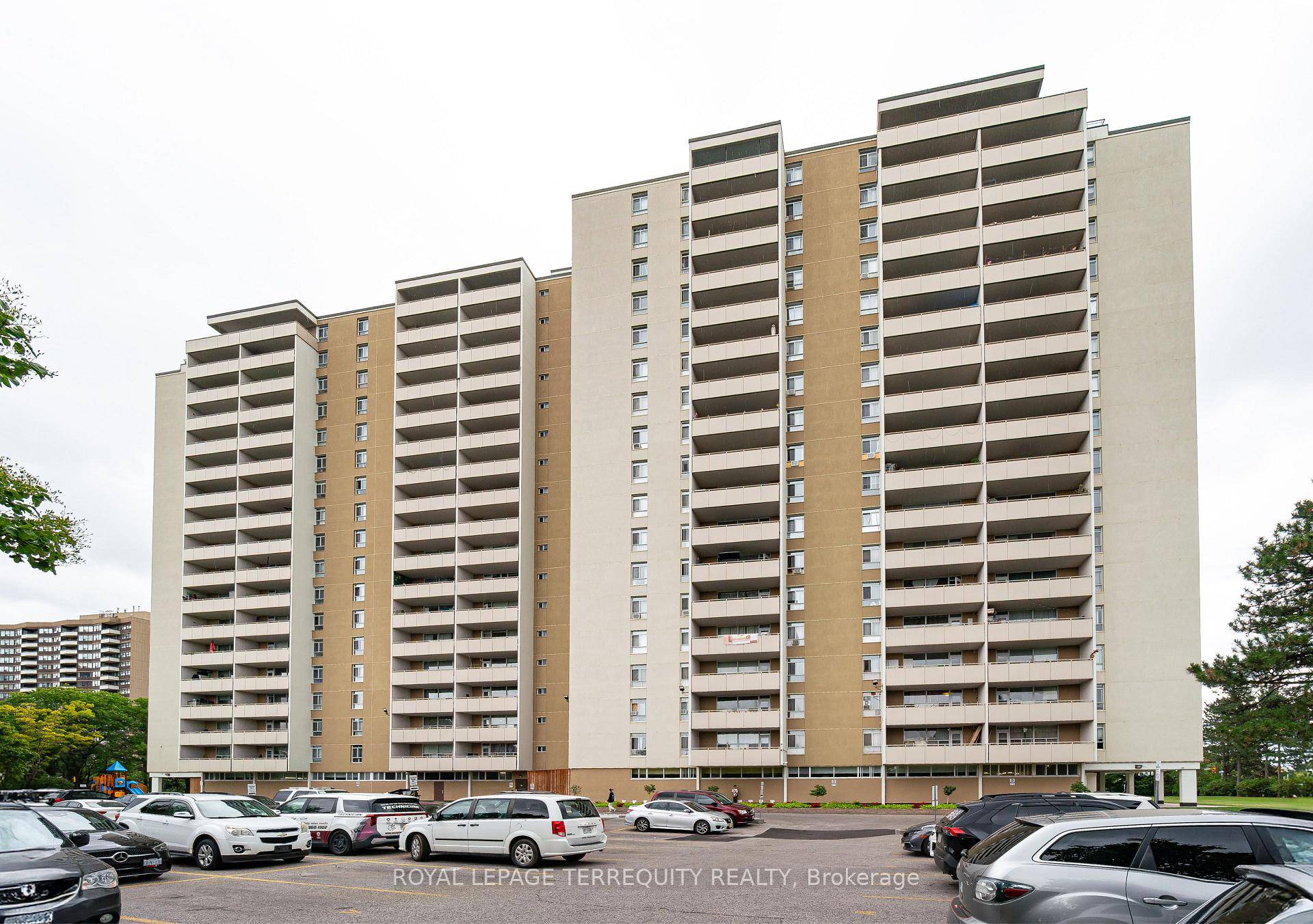 Discover the incredible potential in this expansive 2 bedroom, 1.