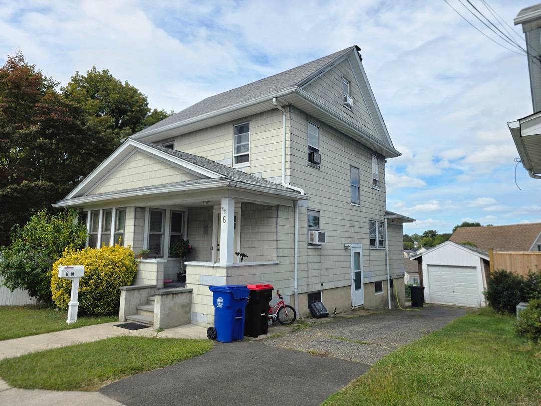 Discover this inviting single family colonial home located at 6 W Couch St, in a peaceful Norwalk neighborhood.