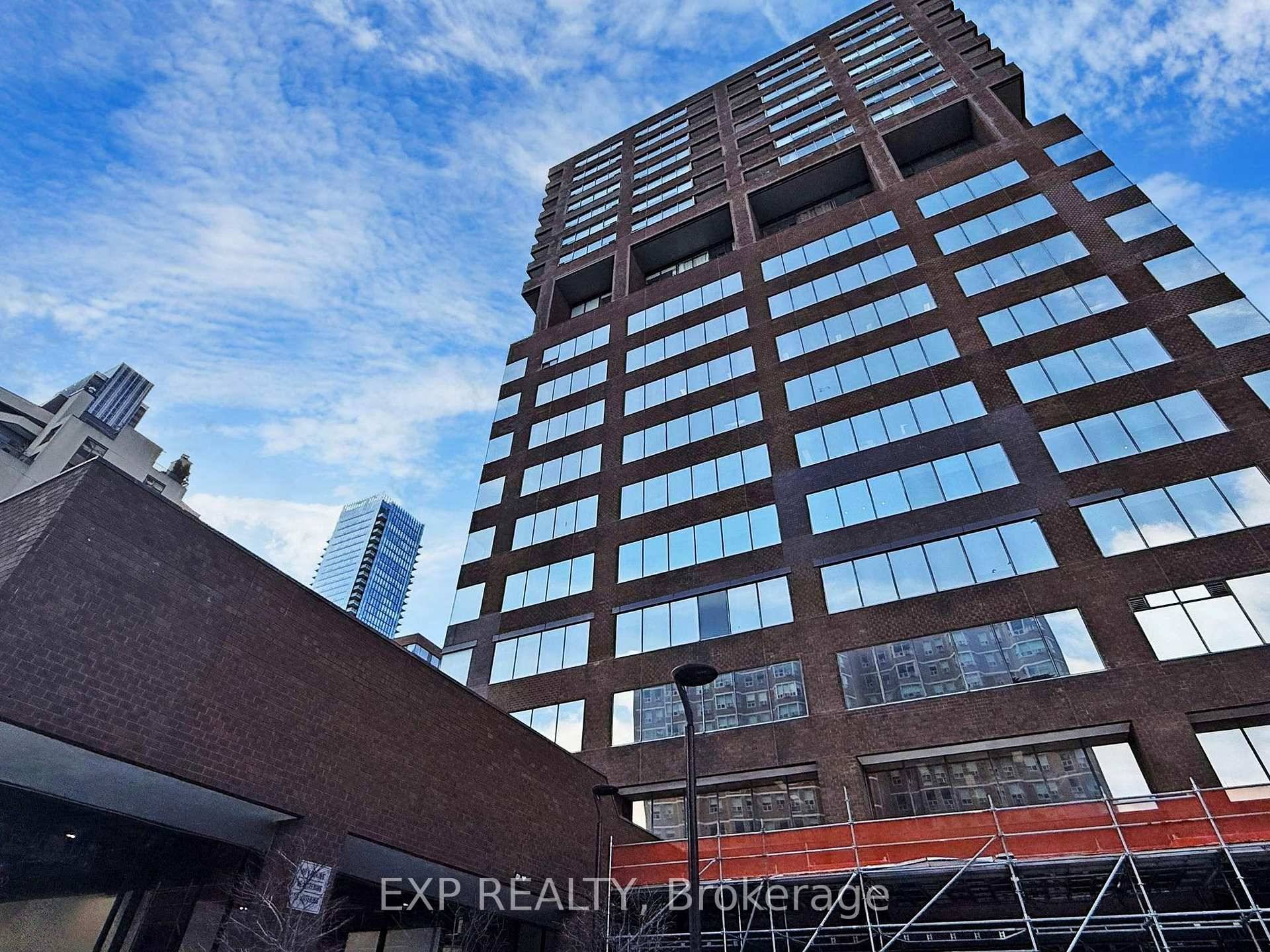 A clear view, an upgraded kitchen, and a location that speaks for itself.