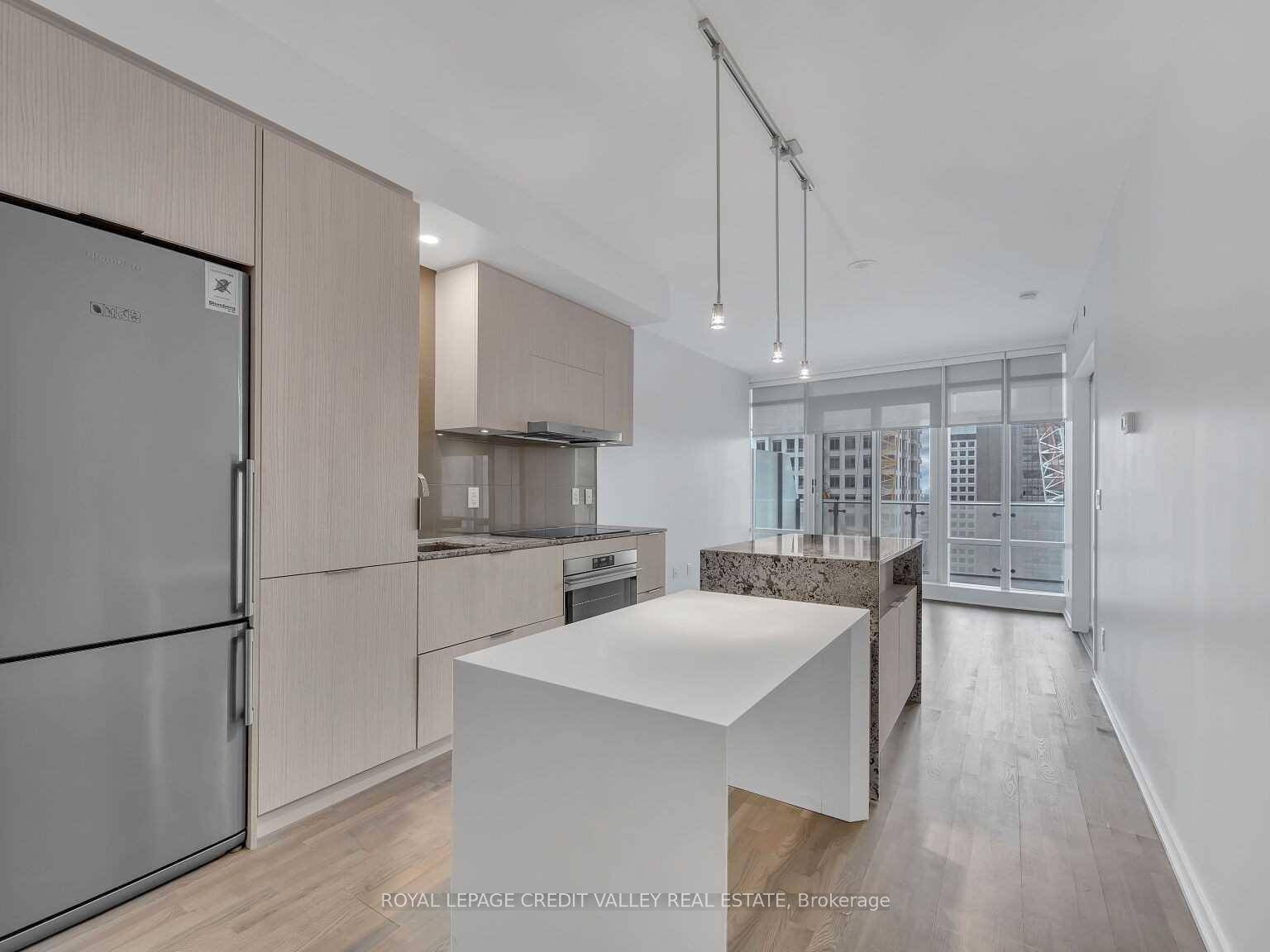 Live At One Of Toronto's Most Prestigious Addresses.