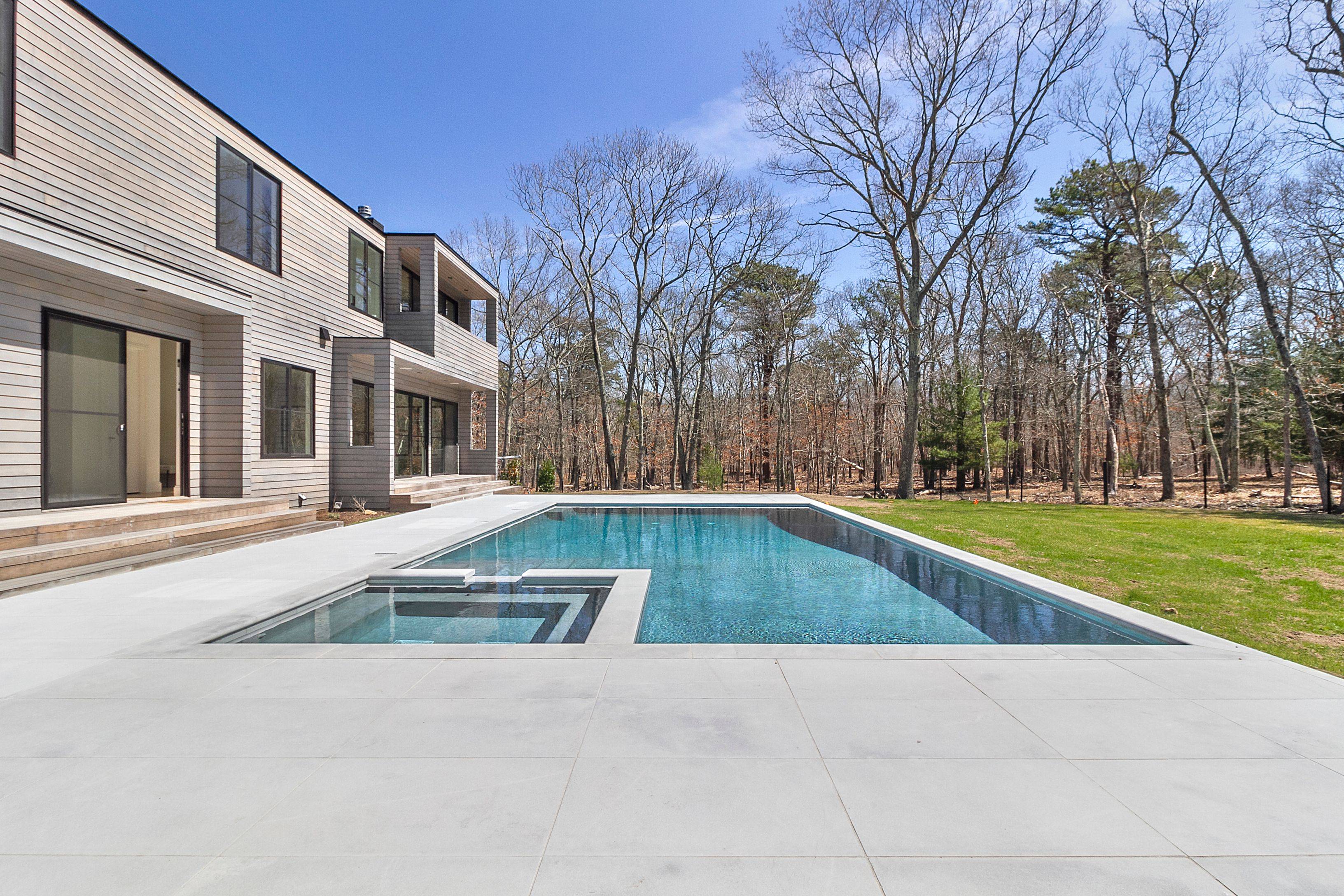 Newly constructed coastal modern home in Sag Harbor Village
