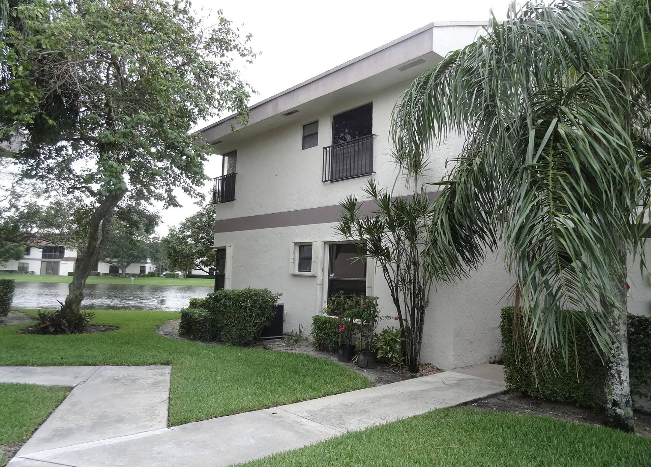 unit 2788 located in a highly desirable, all ages community.