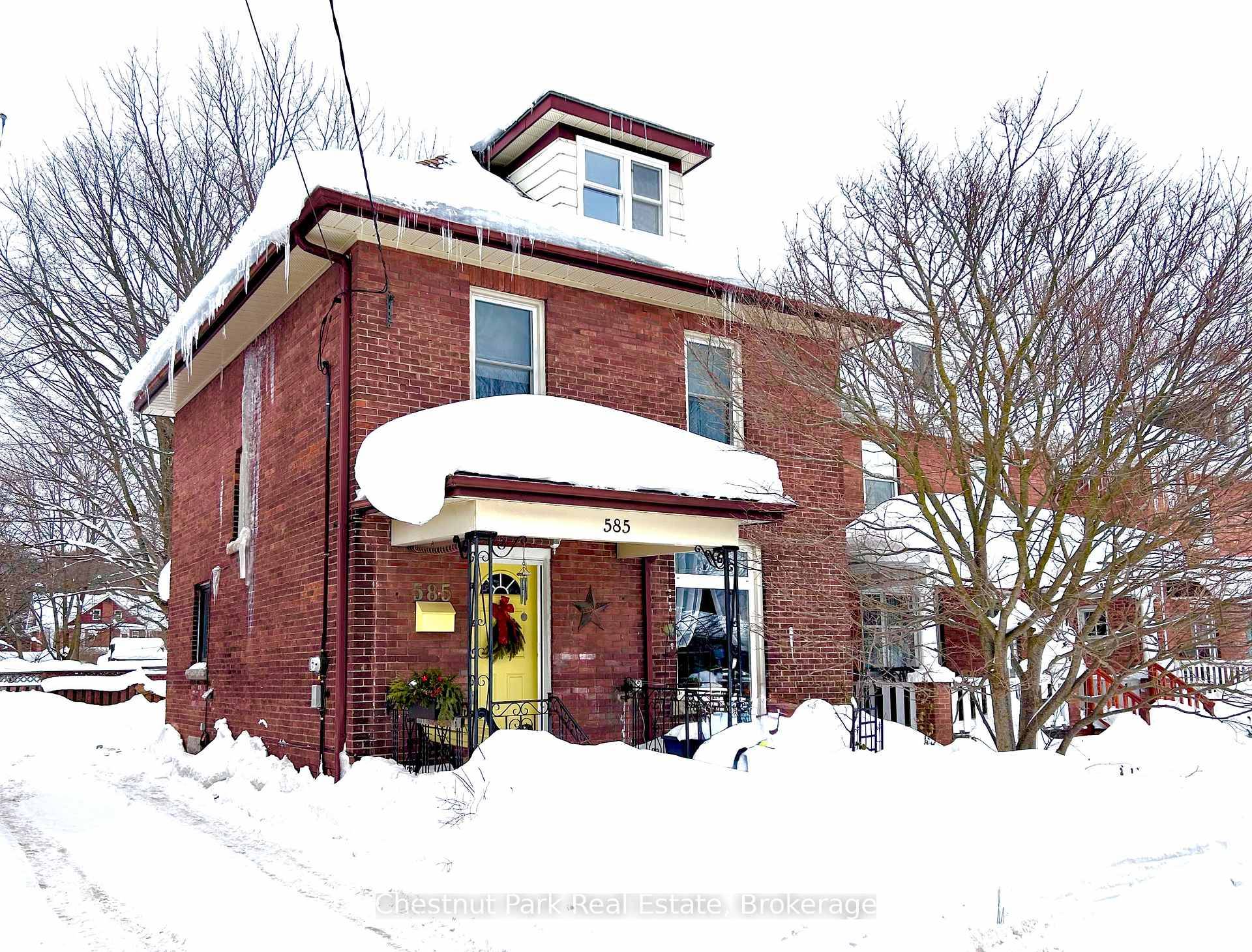 Discover this quaint 3 bedroom, 2.