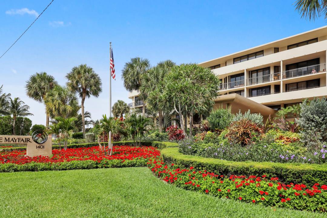 SEASONAL Lease is Minimum 6 1 2 months.