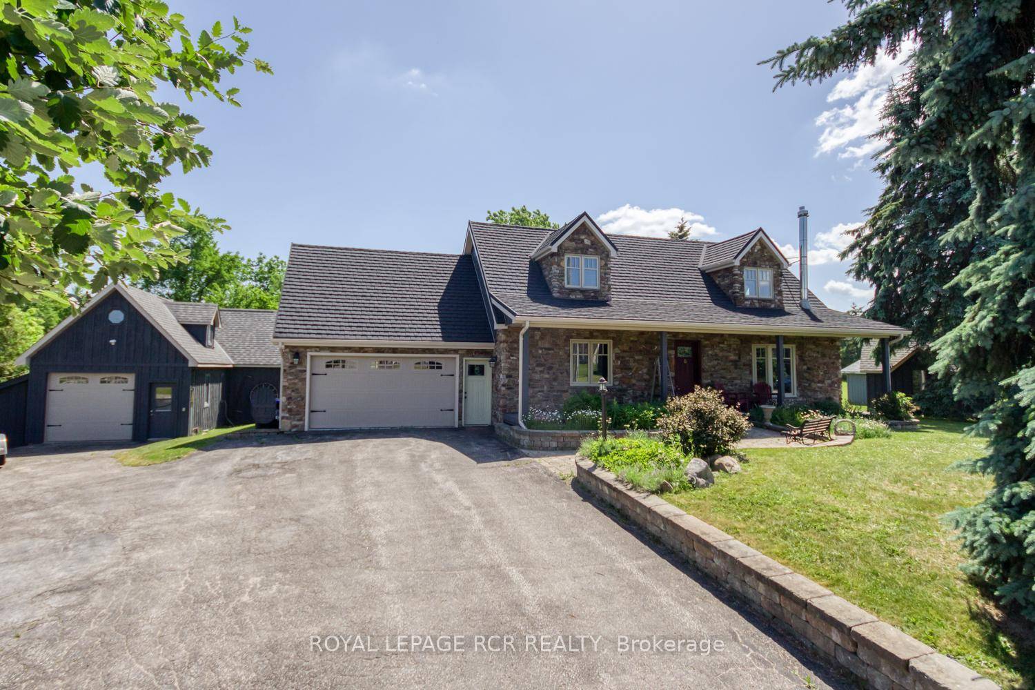 Unique Character Meets Modern Design In This Premium Quality Custom Built Home, Nestled In The Heart Of Colgan.